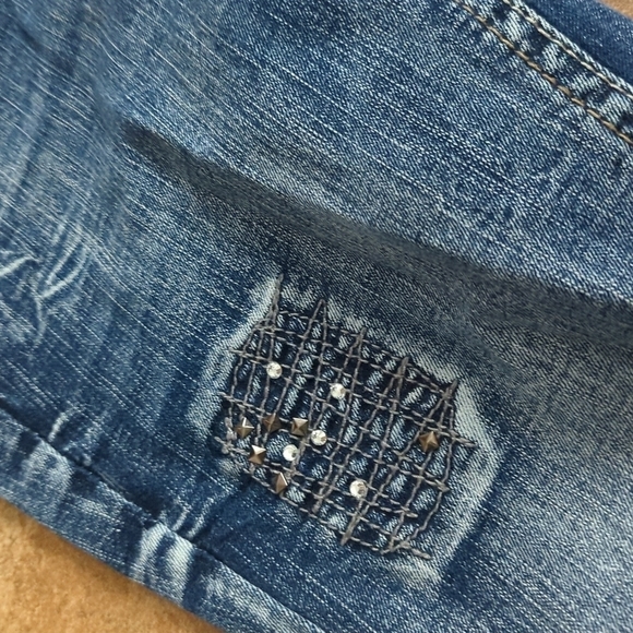 Rhinestones skinny jeans new without tags. - Picture 2 of 4